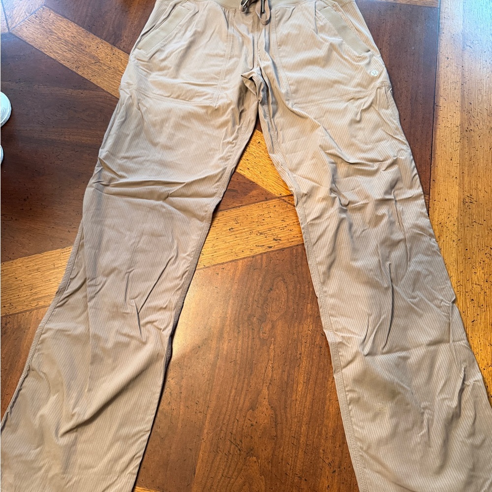 lululemon Dance Studio Pants - Picture 7 of 10